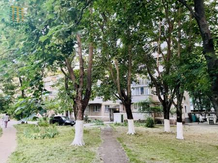 Продам 3-кімнатну квартиру