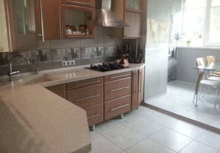 Продам 2-кімнатну квартиру