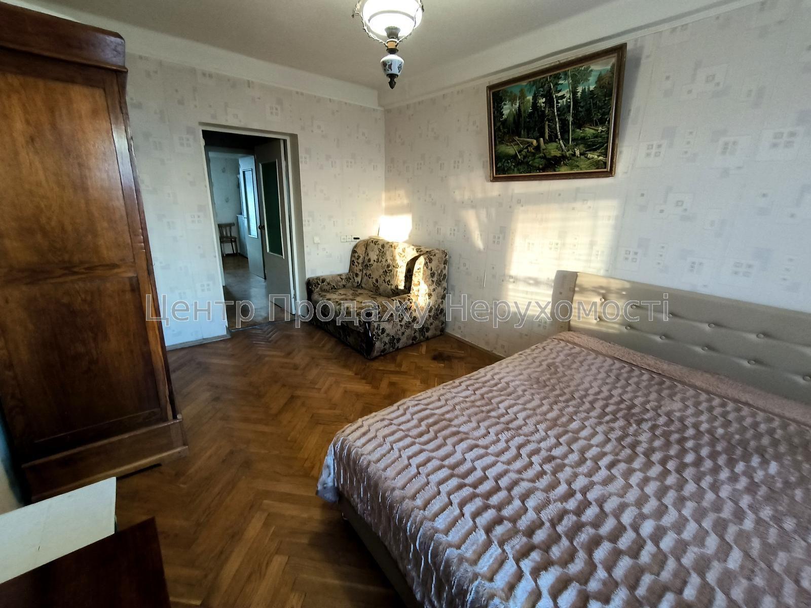 Фото Продам 1-кімнатну квартиру біля метро Васильківська1