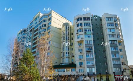 Продам 3-кімнатну квартиру