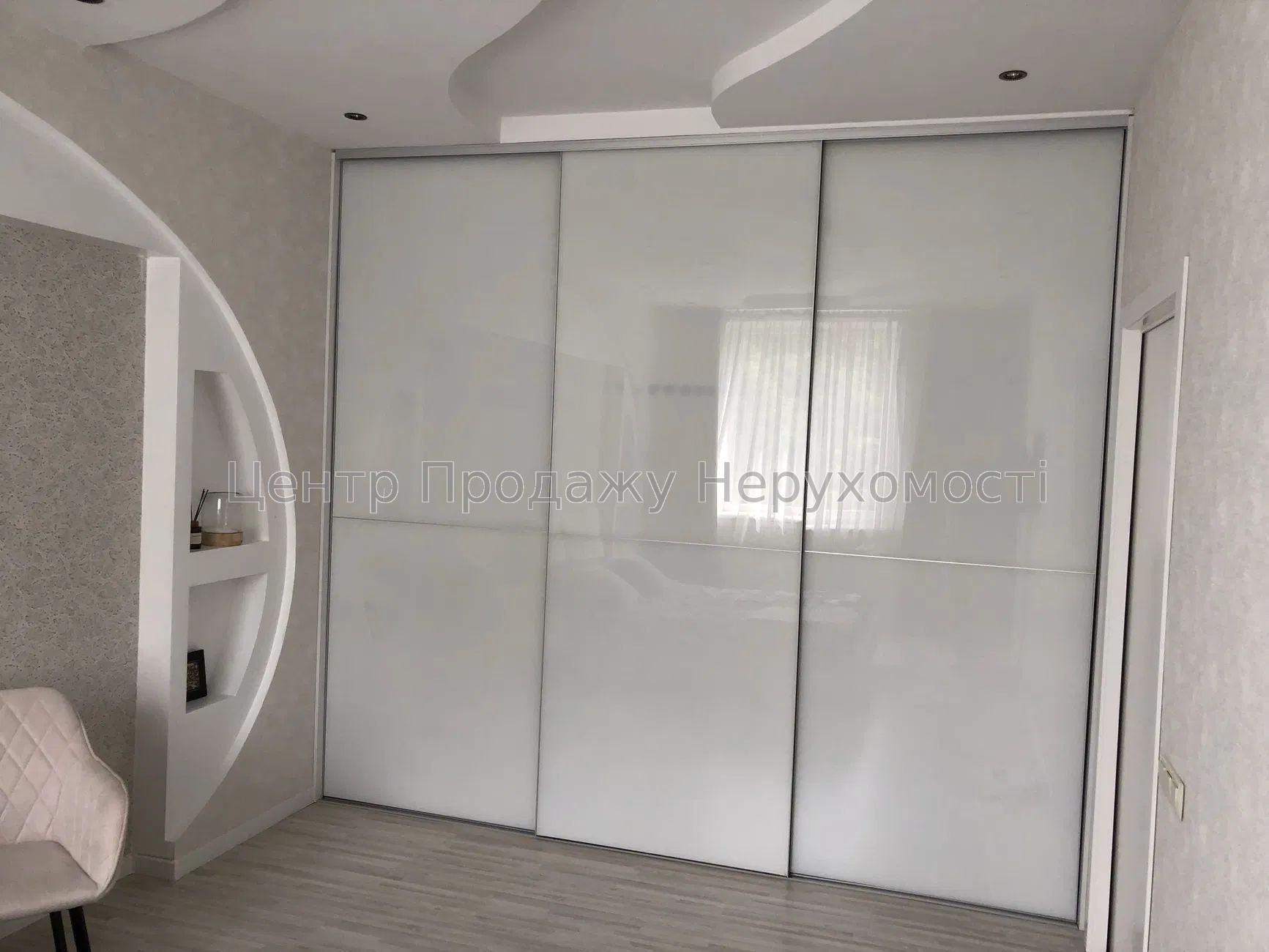 Фото Продається 3-кімнатна квартира в Харкові. ХТЗ17
