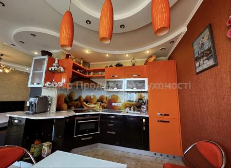 Продам 1-кімнатну квартиру