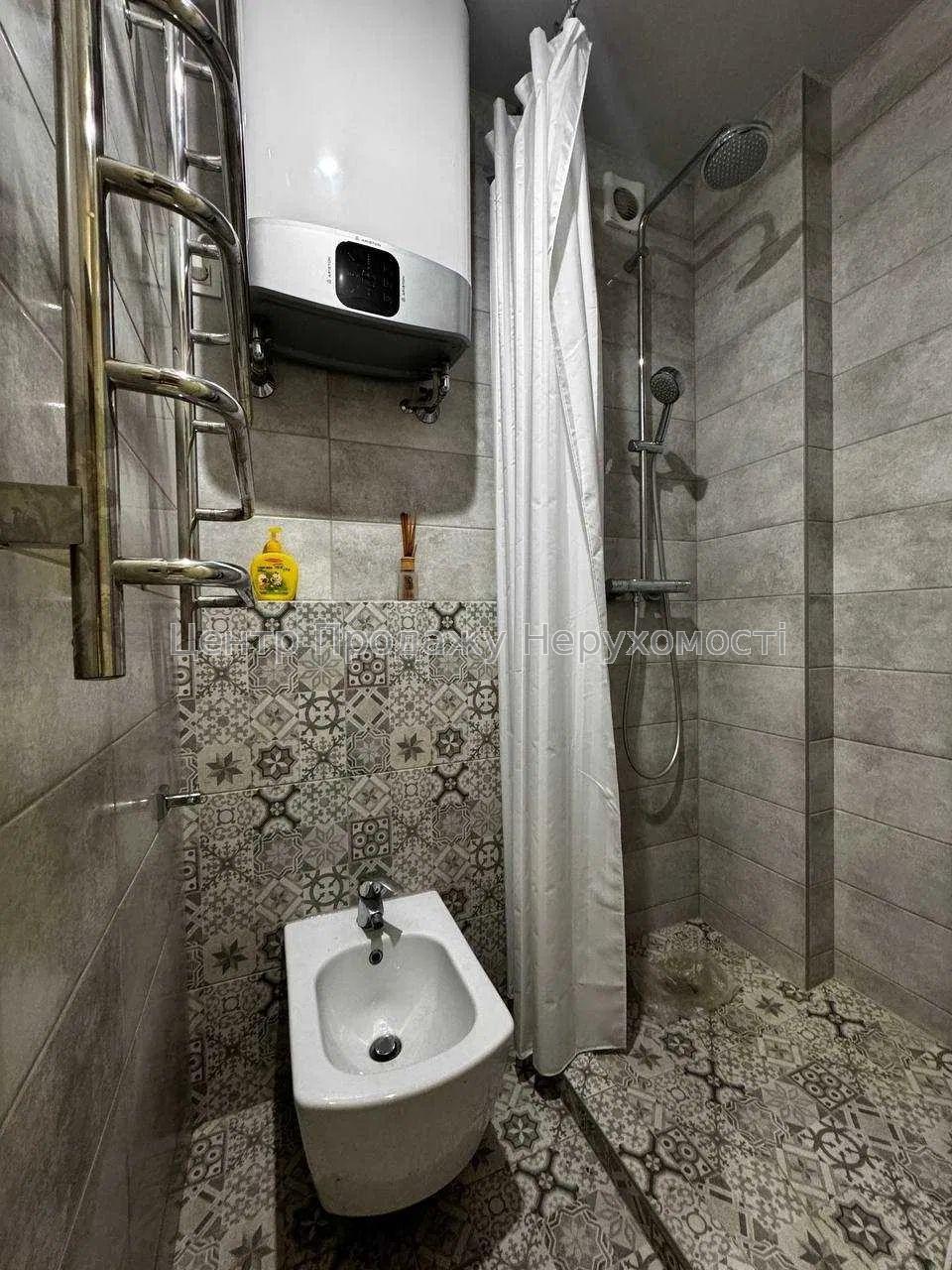 Фото Продам 3к квартиру, вул. Балакірєва, Павлово Поле14