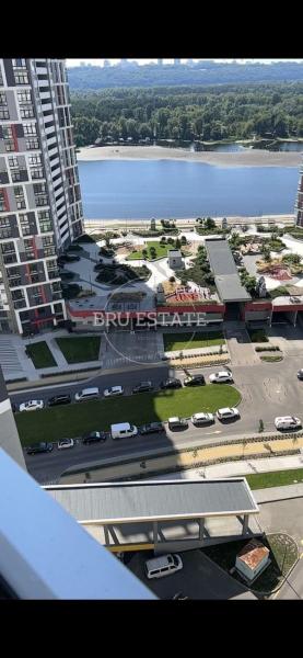 Продам 3-кімнатну квартиру, ЖК Русанівська Гавань