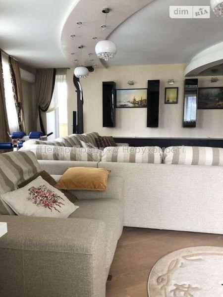 Продам 3-кімнатну квартиру