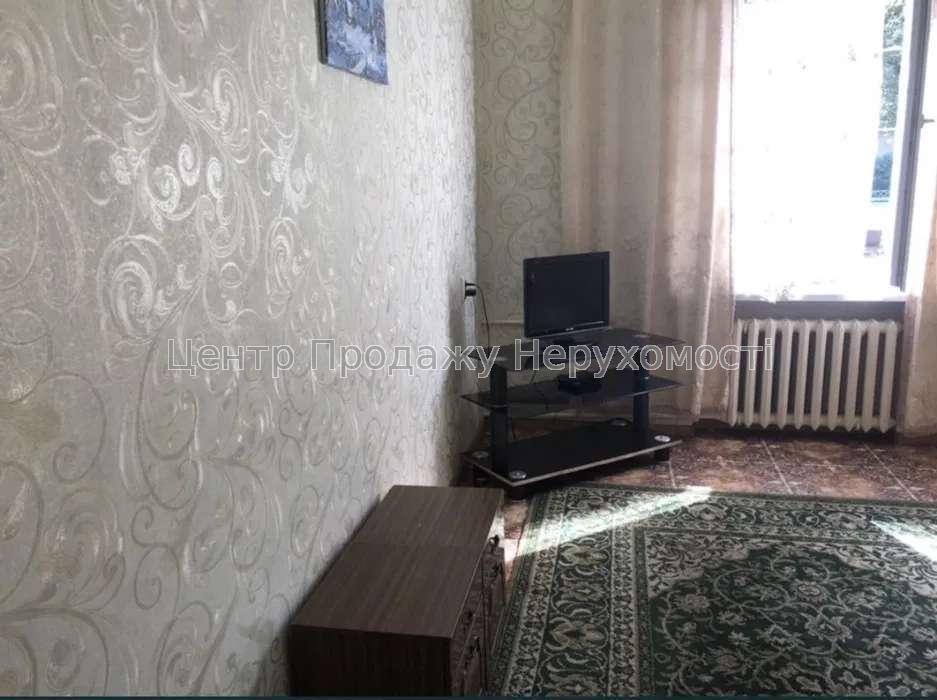 Фото Продаємо 3-ти кімнатну квартиру,1 поверх,66,4 м211