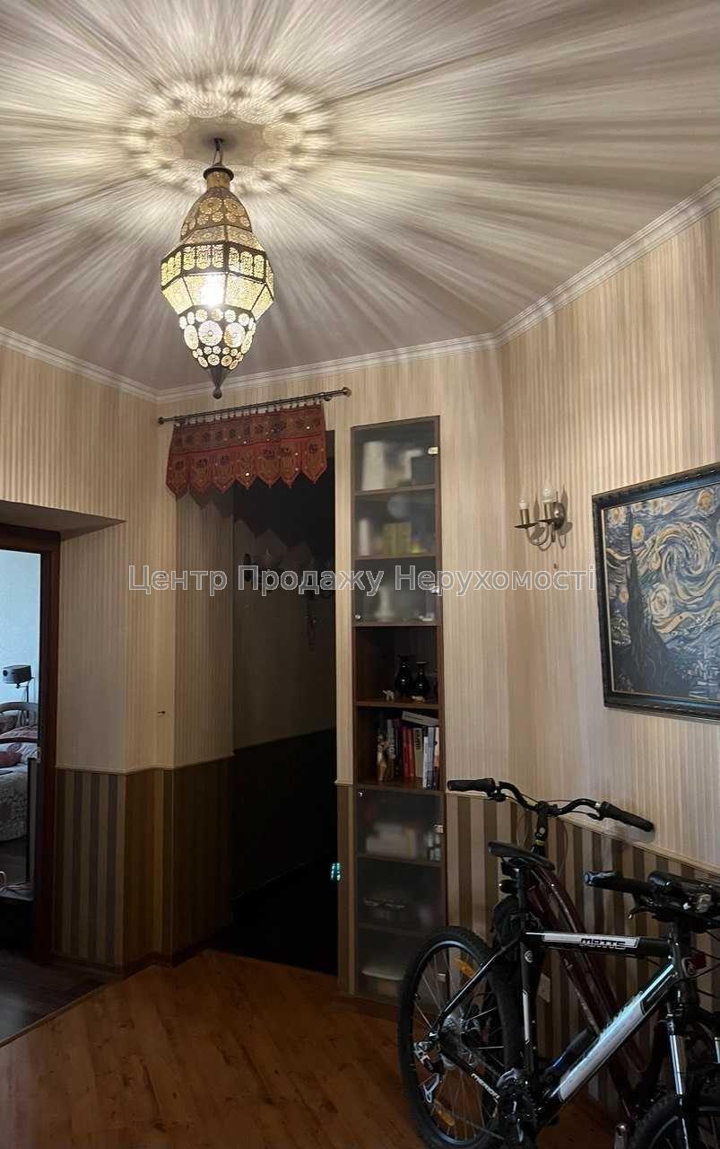 Фото Продаж 3-кімнатної квартири в Києві16