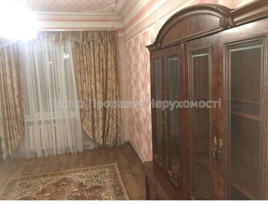 Фото Продаємо 3-ти кімнатну квартиру,1 поверх,66,4 м21