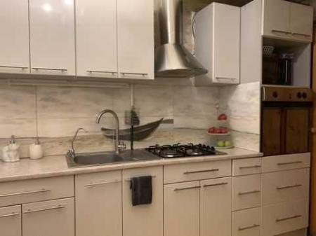 Продам 3-кімнатну квартиру