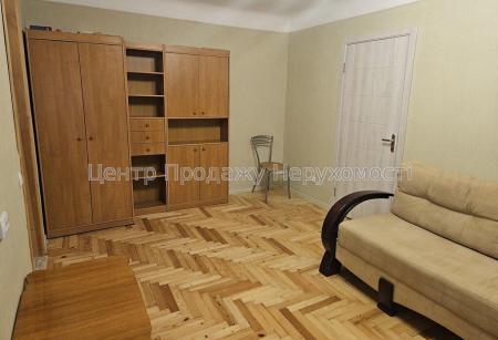 Продам 2-кімнатну квартиру