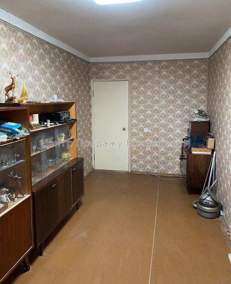 Фото Продається 3-кімнатна квартира в Києві ІВ9