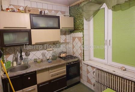 Продам 3-кімнатну квартиру