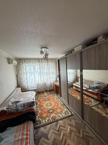 Продам 2-комнатную квартиру