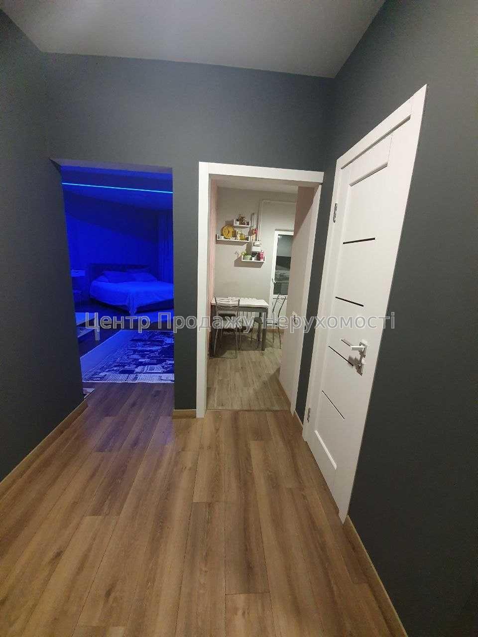 Фото Продаж квартири з сучасним ремонтом в 10 хвилинах від метро6