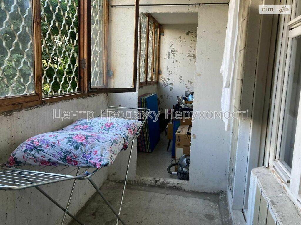 Фото продам 2-кімнатну на Троєщині ІВ10