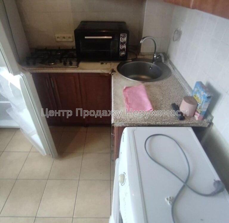 Фото Продам 1-кімнатну квартиру біля метро Героїв Праці (1 хвилина пішки)4