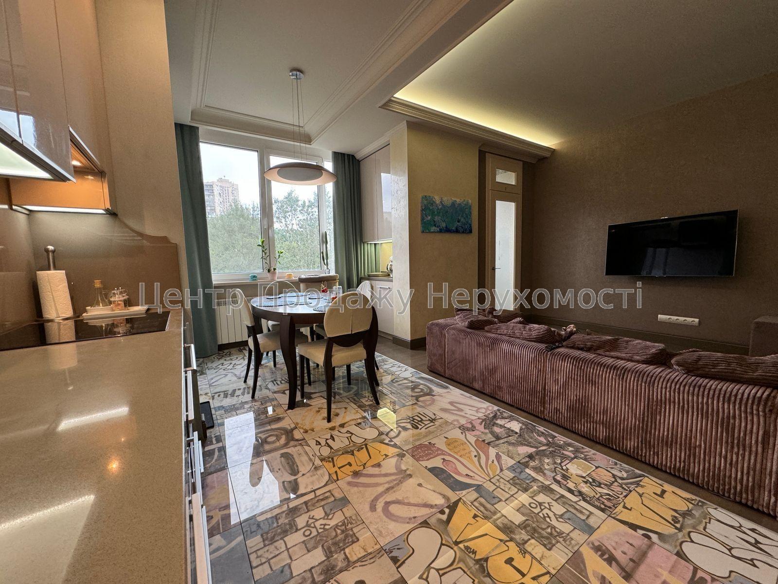 Фото Продається 3-кімнатна квартира5