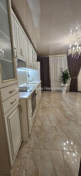 Продам 2-кімнатну квартиру