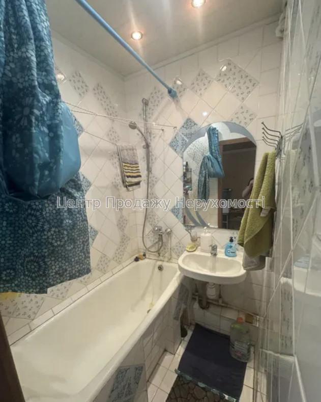 Фото Продаж 2 кімнатної квартири , метро Перемоги, G87