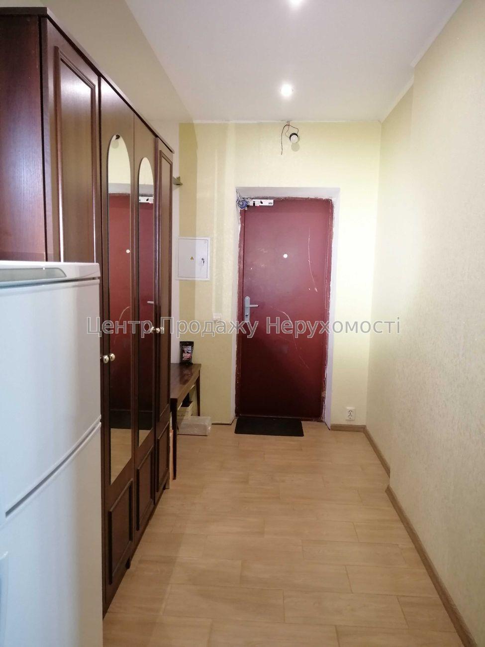 Фото . Продається 2-кімнатна квартира5