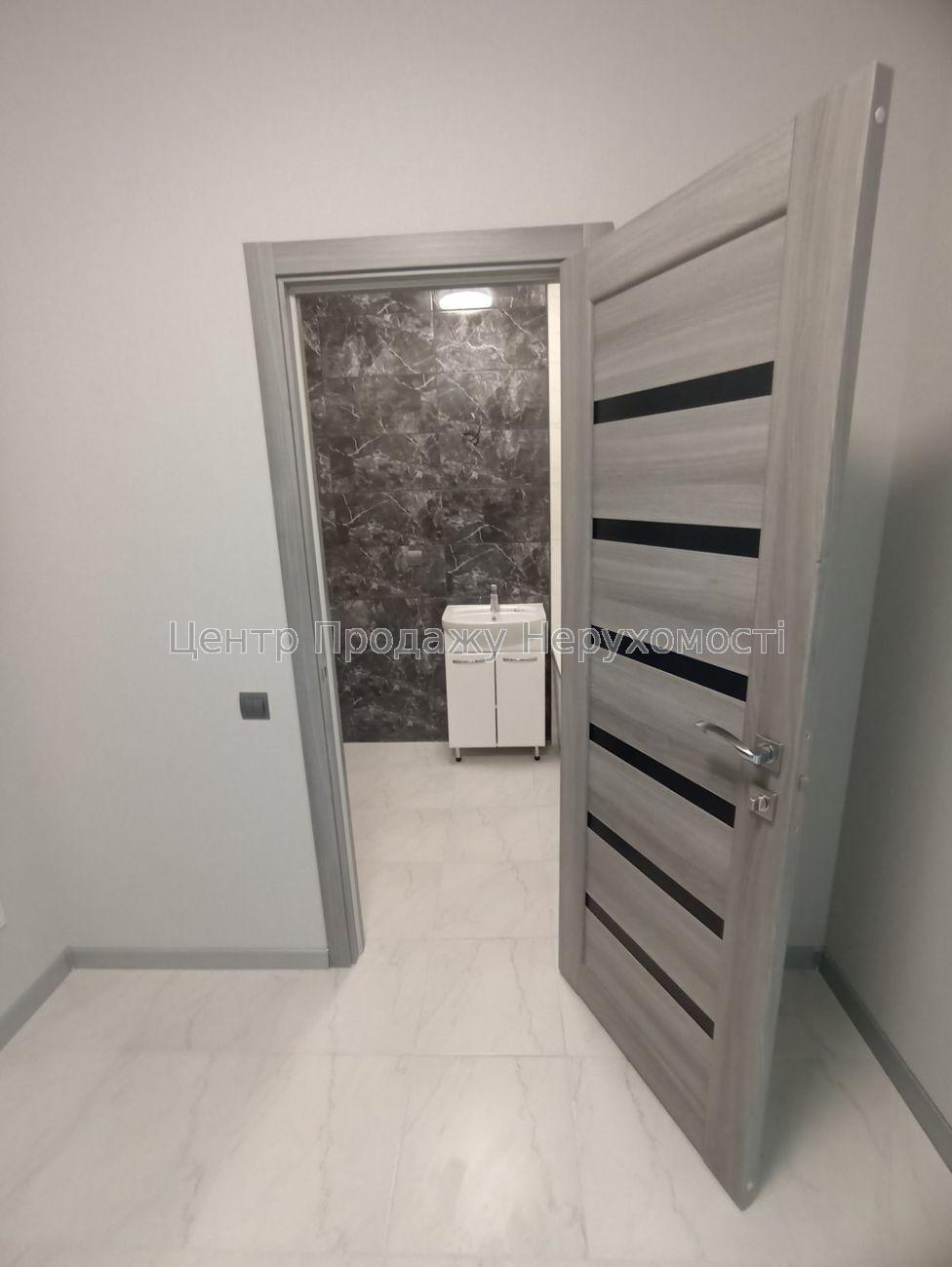 Фото Продаж 1-кімнатної квартири в ЖК 