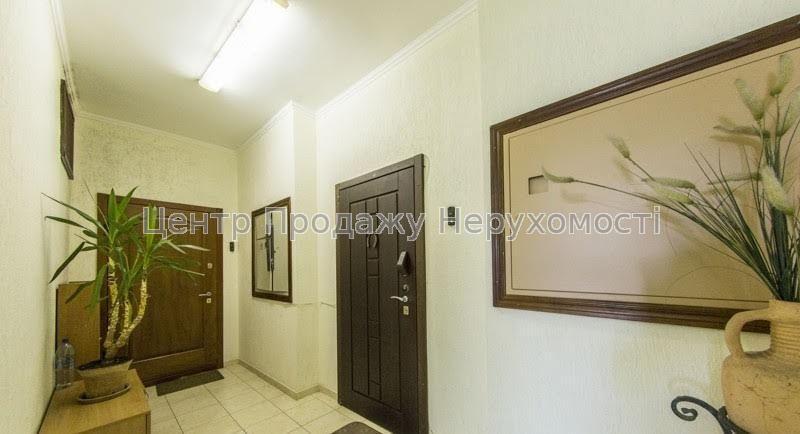 Фото Продаж квартири12