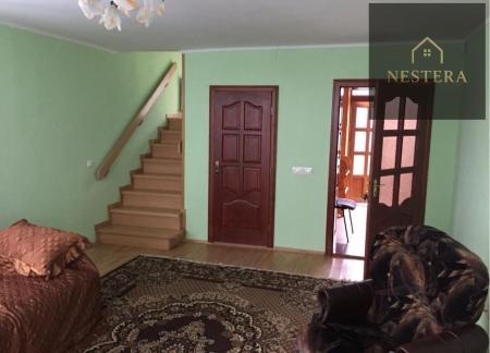 Продам 2-поверховий дачний будинок
