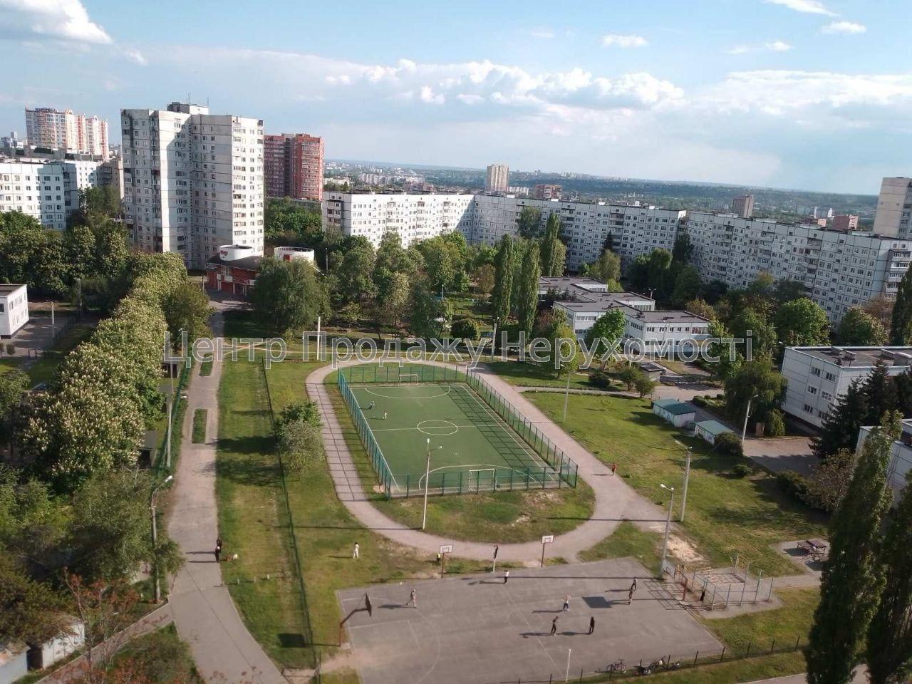 Фото 3 кімнатна на Олексіївці, низька ціна. G88