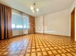 Продам 3-кімнатну квартиру, 97 м², капітальний ремонт