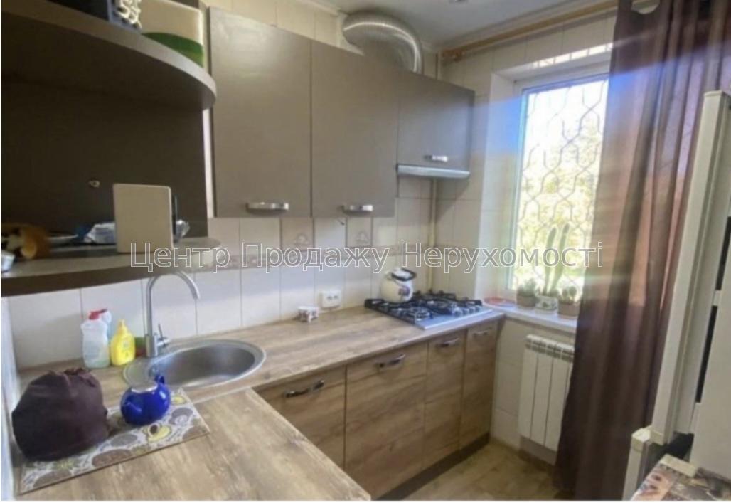Фото Продам 2-к квартиру з ремонтом, Познанська1