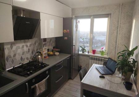 Продам 3-кімнатну квартиру