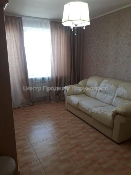 Продам 3-кімнатну квартиру