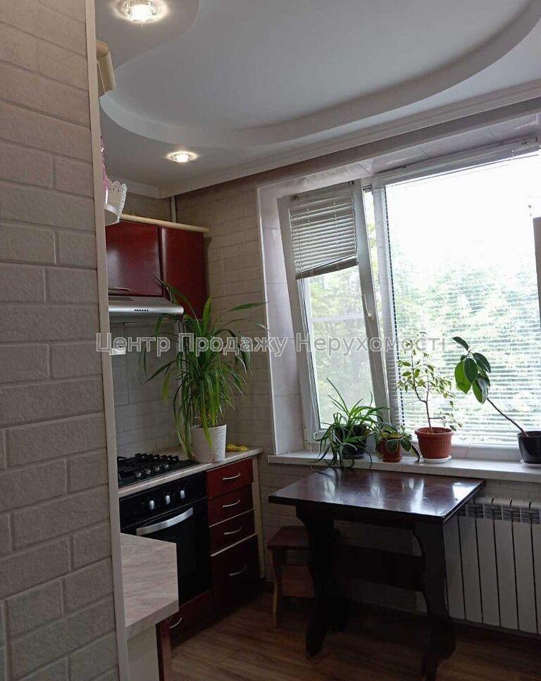 Фото Продаж квартири в Харкові, 3 кімнати, Салтівка8