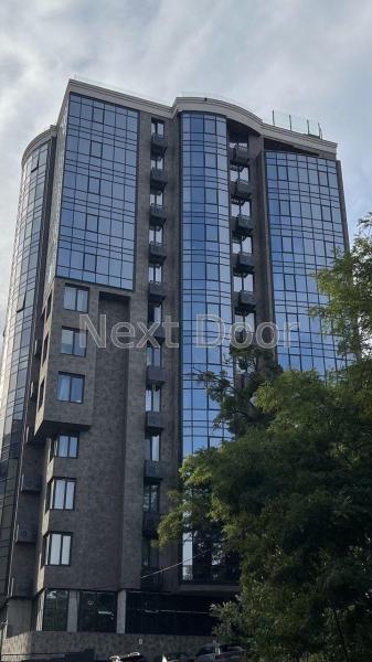 Продам 3-кімнатну квартиру