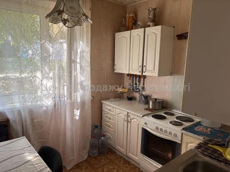 Продам 3-кімнатну квартиру