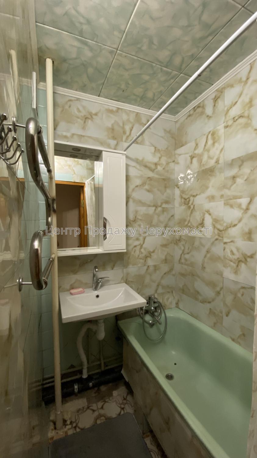 Фото Продам 3-к квартиру, р-н ТРЦ Україна, ЄВідновлення22