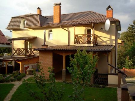 Сдам 2-этажный таунхаус