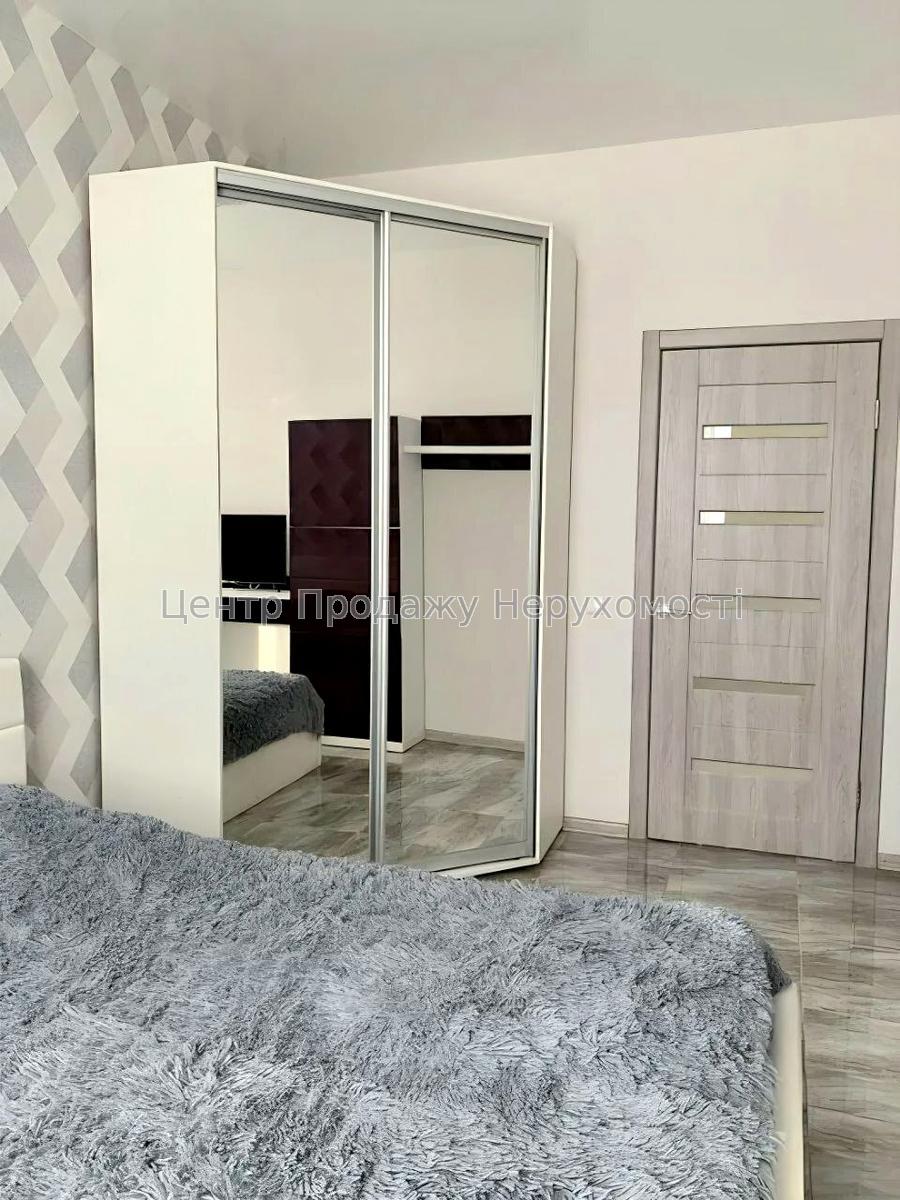 Фото Євродувшкка з сучасним ремонтом біля 