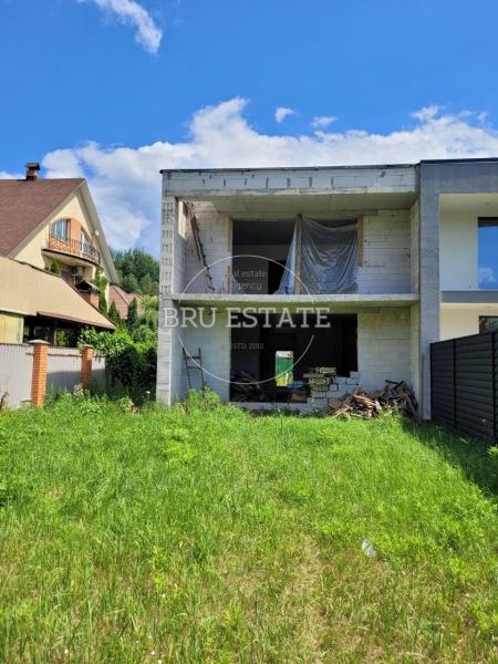 Продам 2-этажный дуплекс