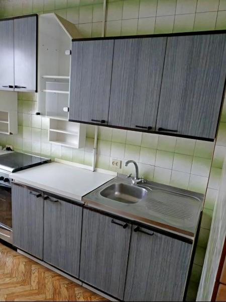 Продам 3-кімнатну квартиру