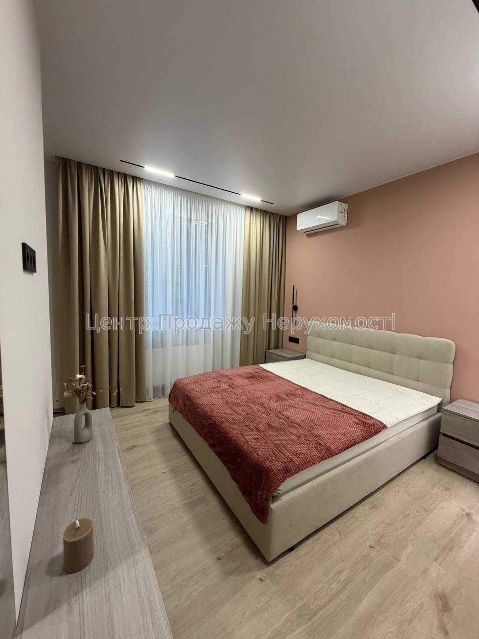 Фото Продається 1к квартира в ЖК 