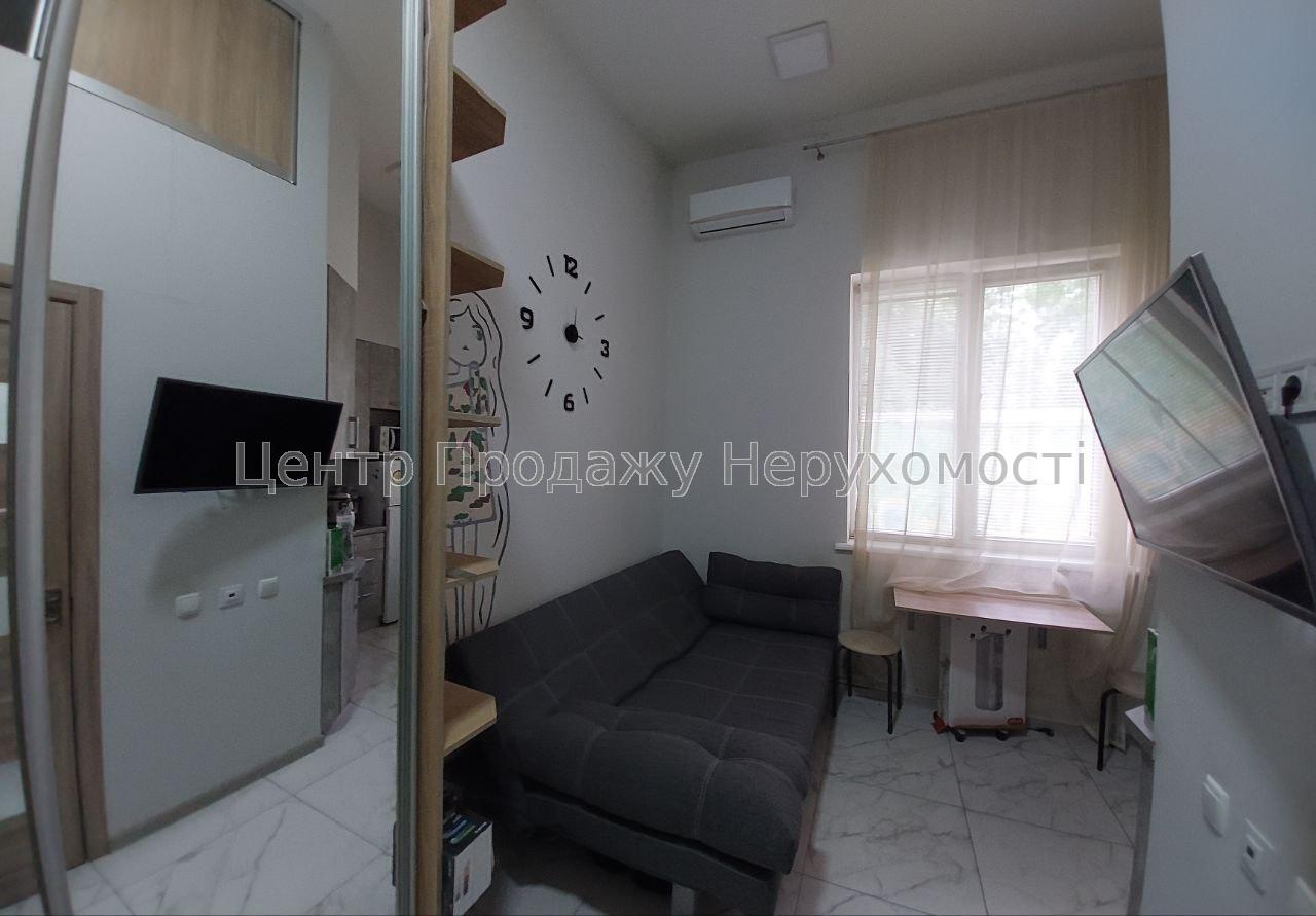 Фото Продам готельку, метро 23 Серпня3