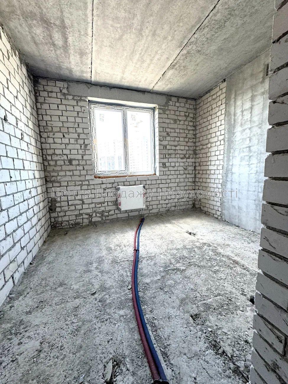 Фото Продається 2-кімнатна квартира в ЖК 