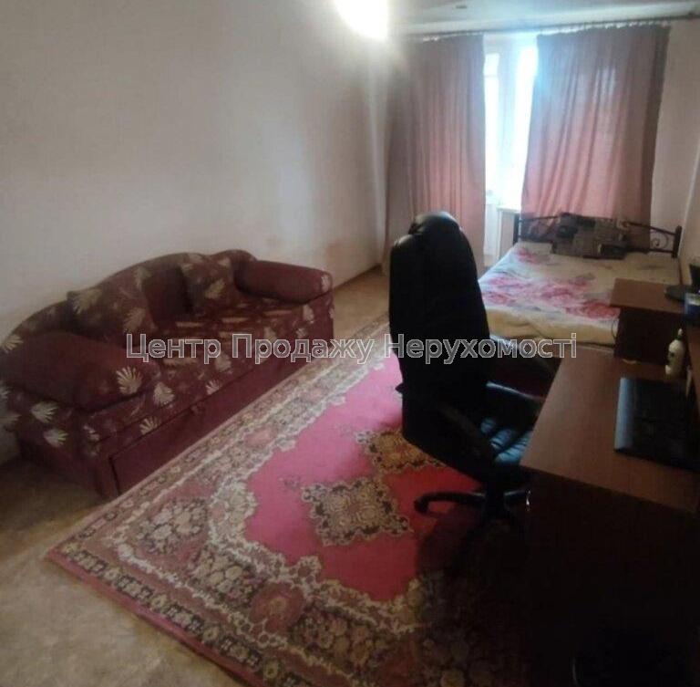 Фото Продам 1-кімнатну квартиру біля метро Героїв Праці (1 хвилина пішки)6