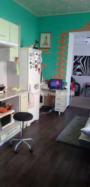 Продам 2-кімнатну квартиру