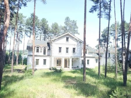 Продам 2-поверховий будинок
