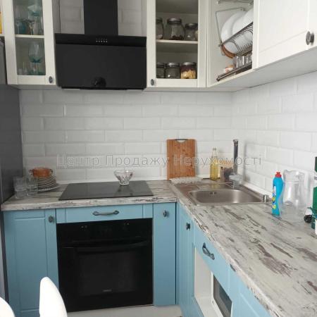 Продам 2-кімнатну квартиру