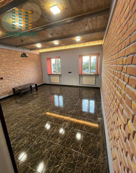 Продам 2-кімнатну квартиру