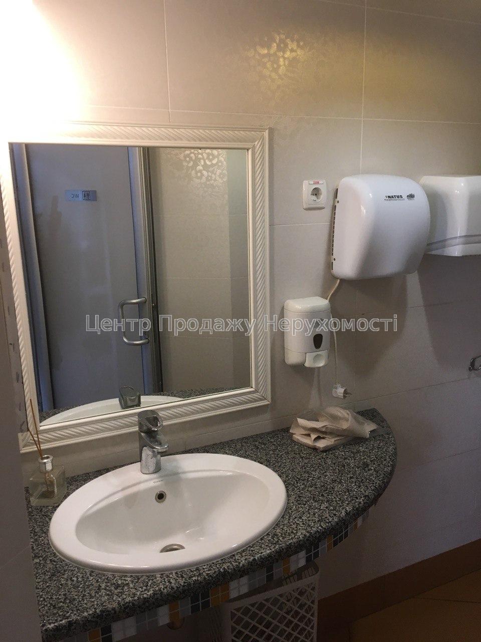 Фото Здам в оренду кафе з меблями біля метро А. Бекетова7