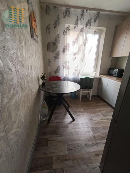 Продам 2-кімнатну квартиру